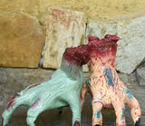 Terrible Halloween Decorations Bloody Broken Fake Hands Electrical Crawling Hand Toy